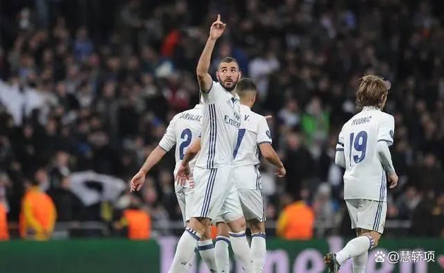 伊人色二区